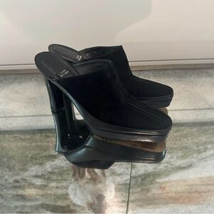Stuart Weitzman Stylish Black Women's Mules